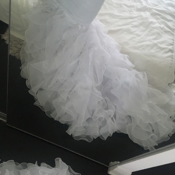 St Patrick’s Wedding Dress - Picture 5 of 6